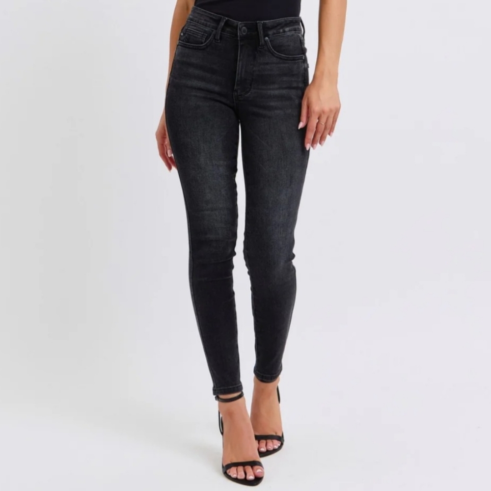 New JUDY BLUE Super Long Classic Black Women's Skinny Stretch Jeans 1/25